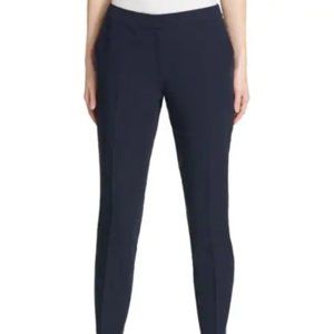 NWT Tommy Hilfiger Size 2 Radcliffe Navy Crop Pant